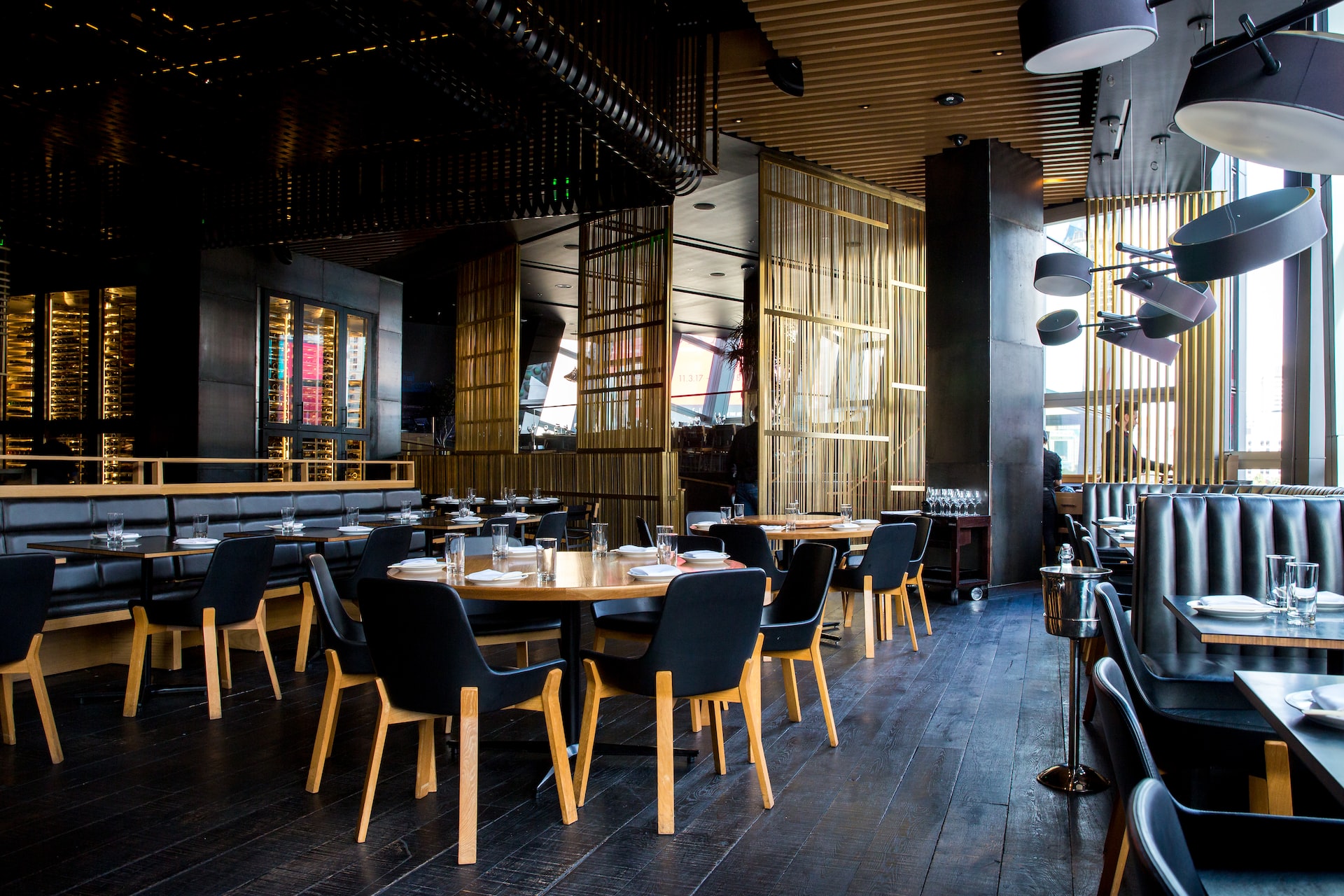 modern-restaurant